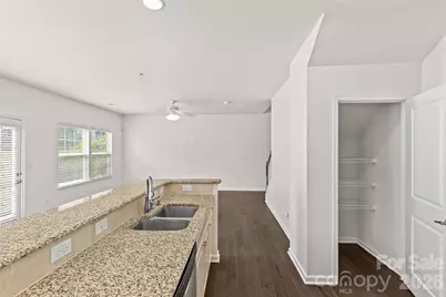 2435 Alyssa Lane, Charlotte, NC 28208 - Photo 12