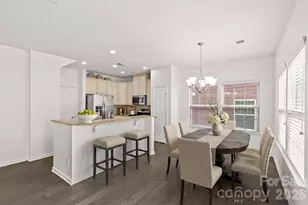 2435 Alyssa Ln, Charlotte, NC 28208 - Photo 6