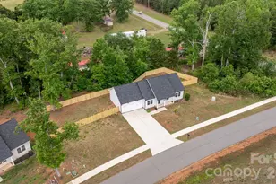 1700 Ivey Ct, Maiden, NC 28650 - Photo 36