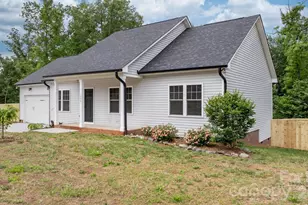 1700 Ivey Ct, Maiden, NC 28650 - Photo 32
