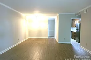 2141 Selwyn Ave, Charlotte, NC 28207 - Photo 4