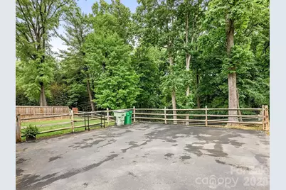 6115 Rosecrest Drive, Charlotte, NC 28210 - Photo 22