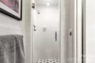 1300 Queens Rd, Charlotte, NC 28207 - Photo 16