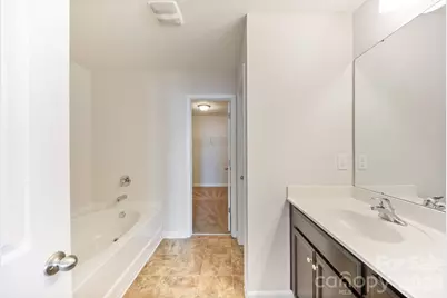 8523 Mansell Court, Charlotte, NC 28215 - Photo 34