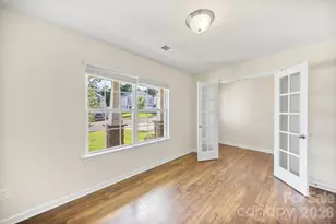 8523 Mansell Ct, Charlotte, NC 28215 - Photo 10