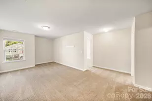 8523 Mansell Ct, Charlotte, NC 28215 - Photo 22