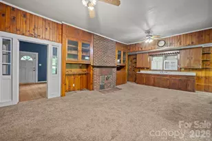 1517 E Nc 10 Hwy, Newton, NC 28658 - Photo 16