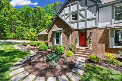 517 Raintree Drive, Matthews, NC 28104 - Photo 2