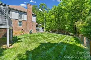 517 Raintree Dr, Matthews, NC 28104 - Photo 32