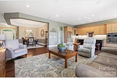 15519 Lake Ridge Road, Charlotte, NC 28278 - Photo 10