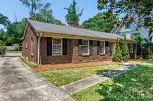 215 Scofield Rd, Charlotte, NC 28209 - Photo 2