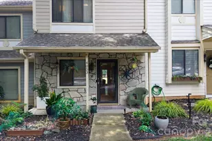 4053 N Course Dr, Charlotte, NC 28277 - Photo 2