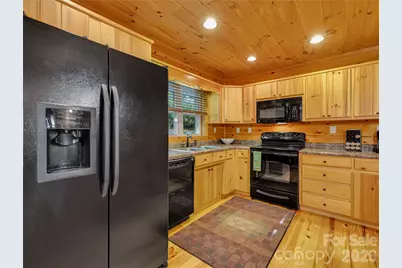 586 Tanglewood Lane, Saluda, NC 28773 - Photo 8