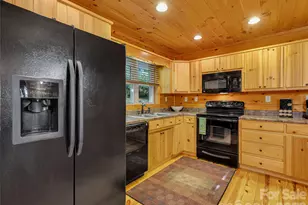 586 Tanglewood Ln, Saluda, NC 28773 - Photo 8