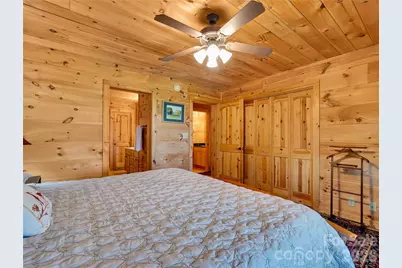 586 Tanglewood Lane, Saluda, NC 28773 - Photo 14