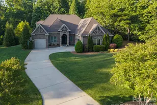 1206 Delaney Drive, Matthews, NC 28104 - Photo 2