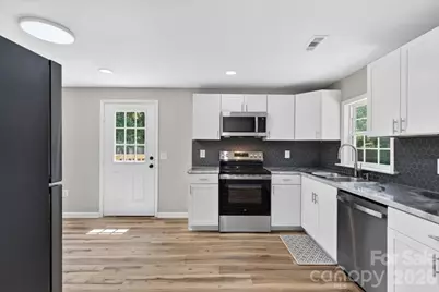200 Eufola Road, Statesville, NC 28677 - Photo 10