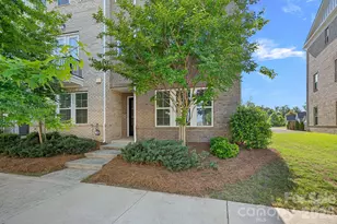 11523 Red Rust Ln, Charlotte, NC 28277 - Photo 2