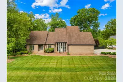 536 Innisbrook Drive, Statesville, NC 28625 - Photo 2