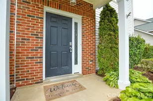16410 Greybriar Forest Ln, Charlotte, NC 28278 - Photo 6
