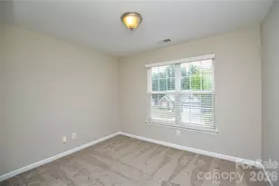16410 Greybriar Forest Ln, Charlotte, NC 28278 - Photo 24