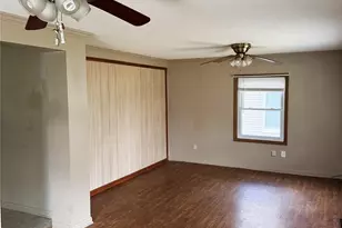 103 E Maryland Ave, Bessemer City, NC 28016 - Photo 10