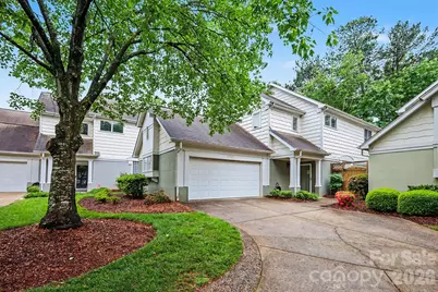 17752 Kings Point Drive, Cornelius, NC 28031 - Photo 2