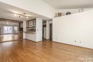 38 Ravencroft Ln, Asheville, NC 28803 - Photo 14