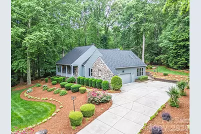 2804 Wimbledon Drive, Gastonia, NC 28056 - Photo 2