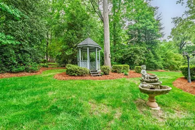 2804 Wimbledon Drive, Gastonia, NC 28056 - Photo 12