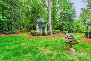 2804 Wimbledon Dr, Gastonia, NC 28056 - Photo 12