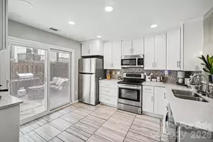 5909 Cougar Ln, Charlotte, NC 28269 - Photo 10