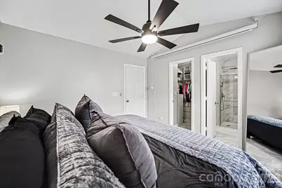 5909 Cougar Lane, Charlotte, NC 28269 - Photo 12