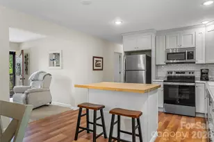 1573 11th St NW, Hickory, NC 28601 - Photo 6