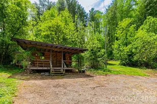 1492 Murray Rd, Canton, NC 28716 - Photo 4