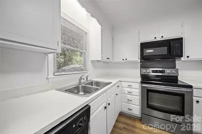 6126 Eagle Peak Drive, Charlotte, NC 28214 - Photo 10