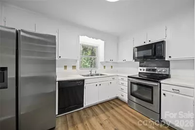 6126 Eagle Peak Drive, Charlotte, NC 28214 - Photo 14