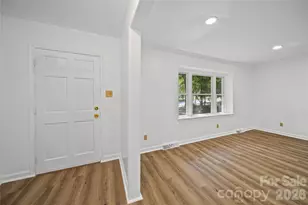 6126 Eagle Peak Dr, Charlotte, NC 28214 - Photo 4