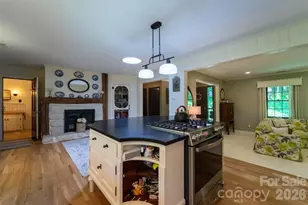 77 Oakwood Ln, Sylva, NC 28779 - Photo 14