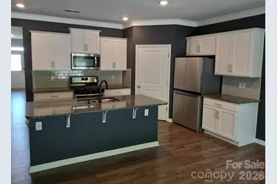 5108 Briscoe Drive, Charlotte, NC 28214 - Photo 2
