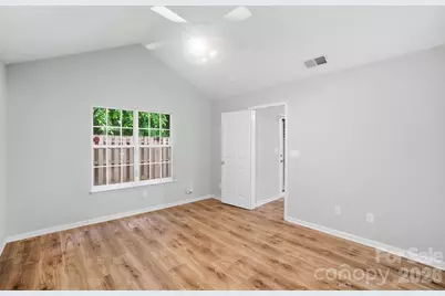9904 Birch Knoll Court, Charlotte, NC 28213 - Photo 16