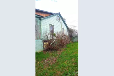 214 Sunset Street NW, Lenoir, NC 28645 - Photo 2