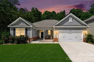 10883 Sparkle Creek Dr, Midland, NC 28107 - Photo 2