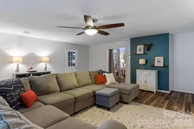 300 Brookmeade Drive, Statesville, NC 28625 - Photo 14