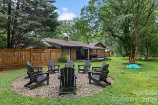 300 Brookmeade Dr, Statesville, NC 28625 - Photo 26