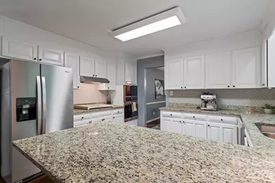 300 Brookmeade Drive, Statesville, NC 28625 - Photo 6