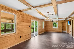 137 Red Maple Ln, Burnsville, NC 28714 - Photo 10