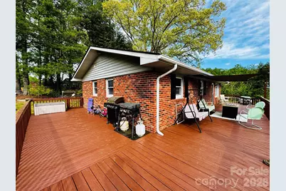 1664 Old US 25 Highway, Zirconia, NC 28790 - Photo 14