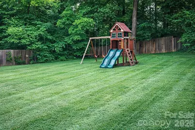 7531 Woodknoll Drive, Charlotte, NC 28217 - Photo 26