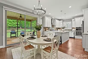 129 Buckingham Place Rd, Mooresville, NC 28115 - Photo 12